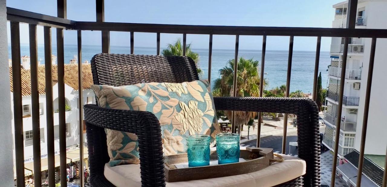 Apartamento Frente Al Mar En La Torrecilla نيرخا المظهر الخارجي الصورة